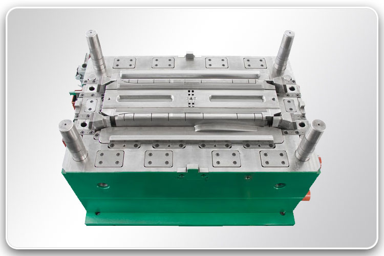 Plastic Injection Mold for Automotive Parts 6-2